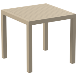 Table d'extérieur de restaurant Luna