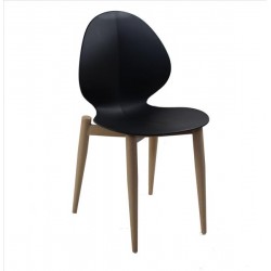 Tige chaise de restaurant en métal